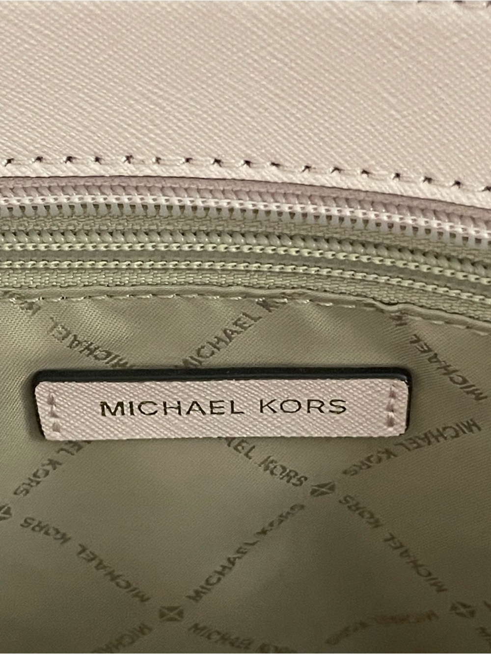 Michael Kors Jet Set Large Saffiano Leather Chain Shoulder Tote - Picture 8 of 8